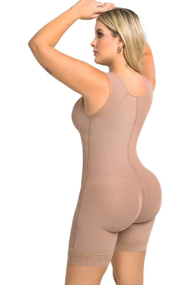 Soy Poder -  Faja Control Total con Brasier Media Pierna con 4 Niveles de Ajuste Maxi Ultrainvisible| Labella Power Up