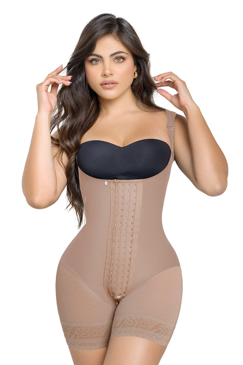 Soy Unica - Faja Tirante Confort Short Corto con 4 Niveles de Ajuste SheerMaxi Ultrainvisible  | Labella Power Up